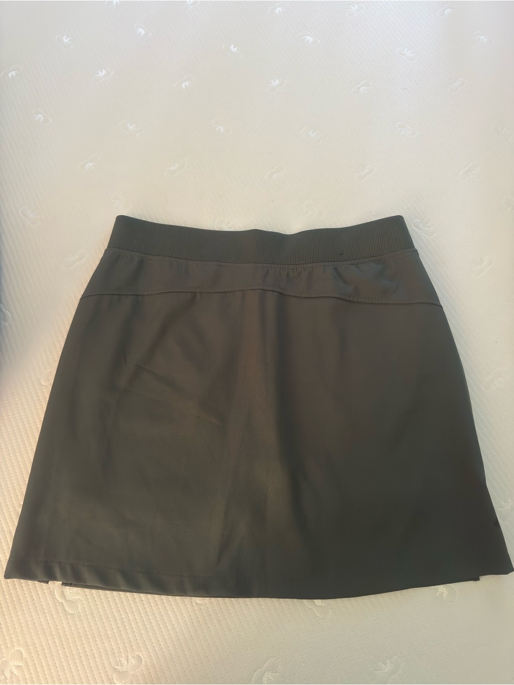 32 Degrees Black Smooth A-Line Mini Skirt
